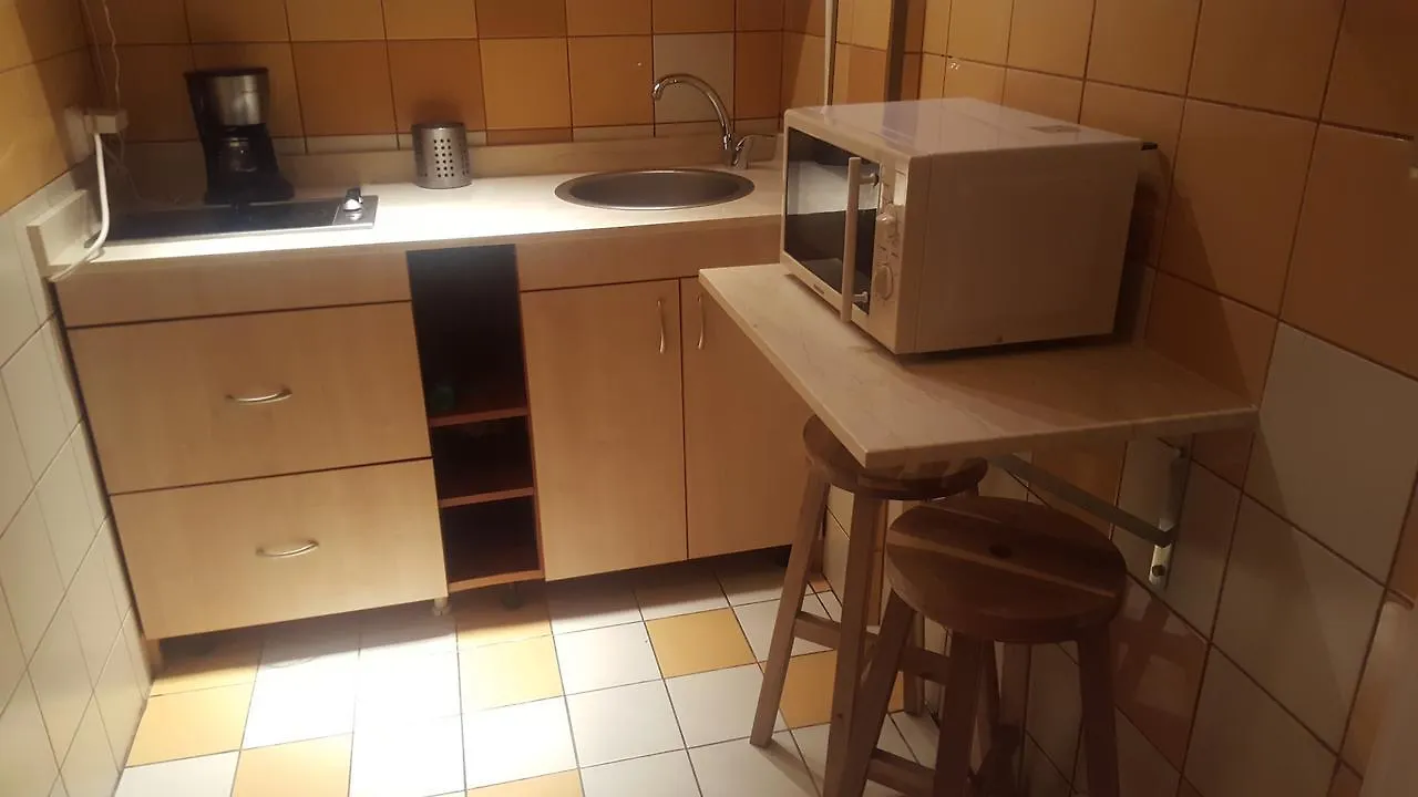 Hospitality Centrum - Magheru Bucureşti 0*,  România